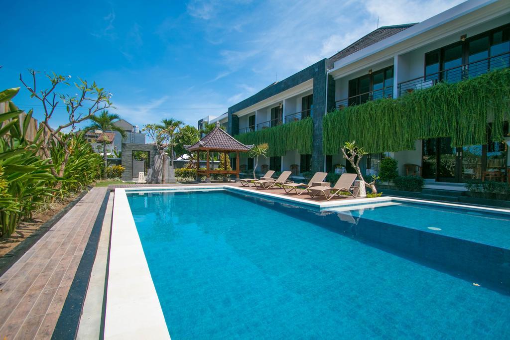 Srikandi Inn Kuta Selatan Экстерьер фото